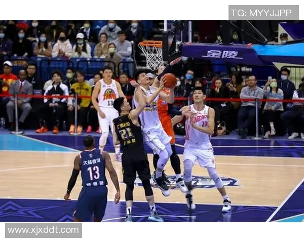 CBA新疆对广东精彩比赛录像回放全程回顾与分析